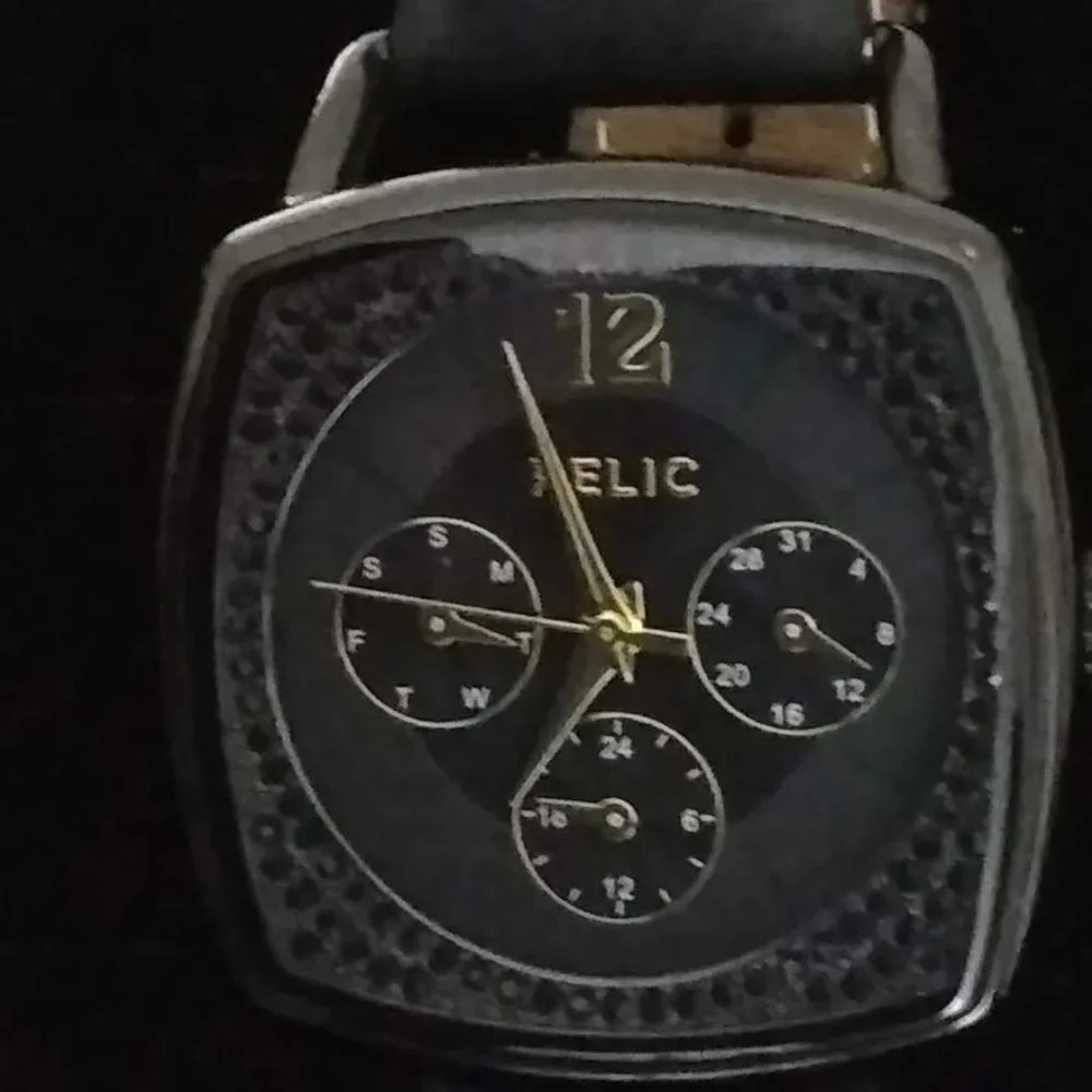 Relic Wrist Watch - Picture 2 of 16